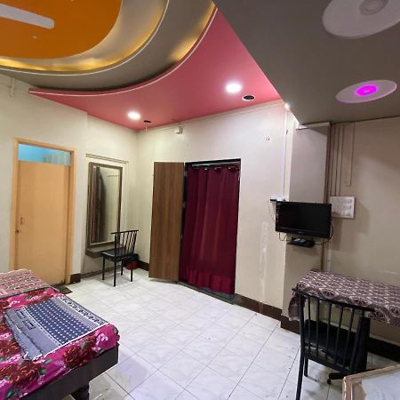 Muktai Lodge Solapur Eksteriør billede