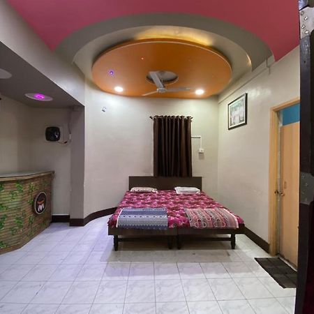 Muktai Lodge Solapur Eksteriør billede