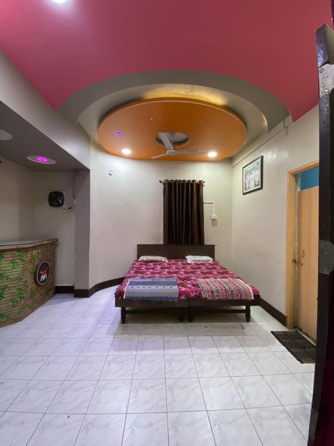 Muktai Lodge Solapur Eksteriør billede